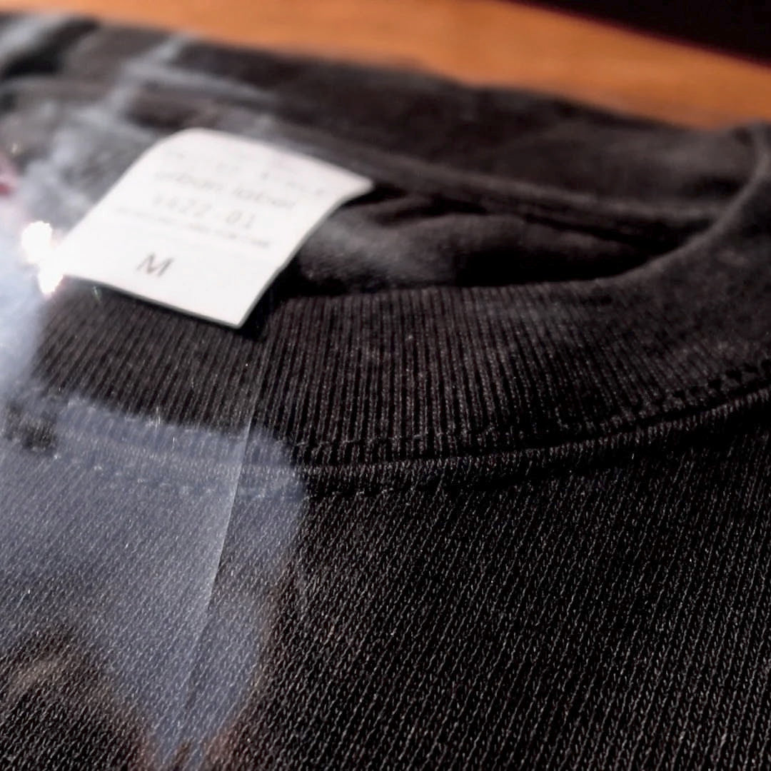 Long sleeved T-shirt